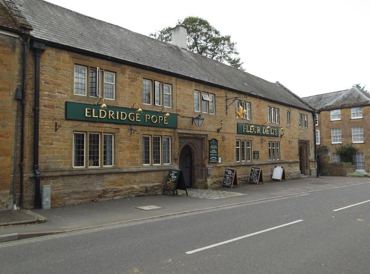 The Fleur-De-Lis Hotel Chiselborough Exterior photo